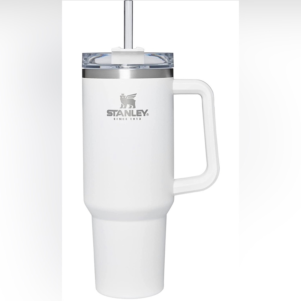 Stanley 40 oz white brand new with tags!
